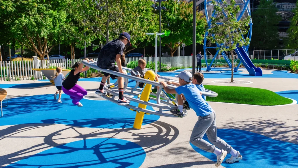 Dallas - Klyde Warren Park Children Park