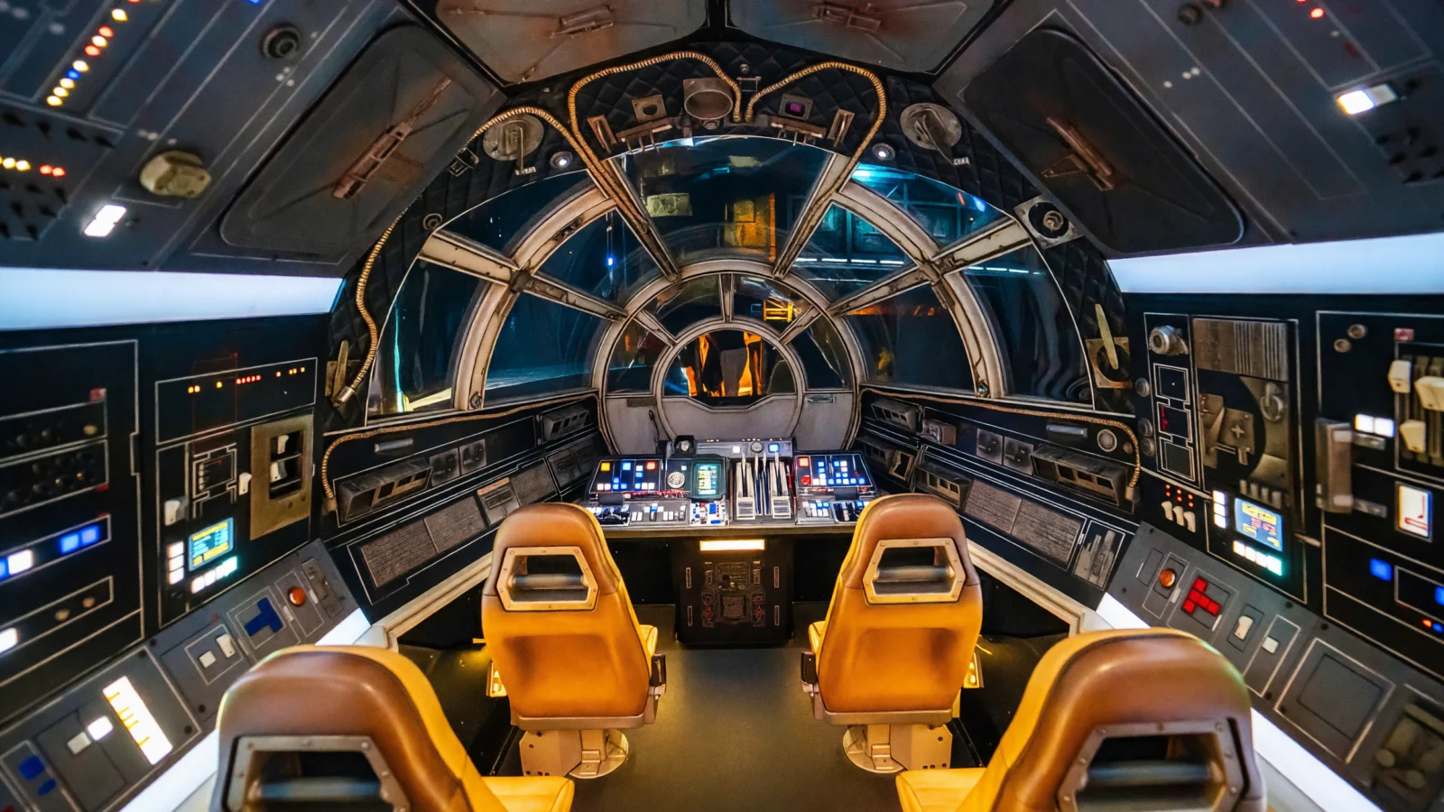 Hollywood Studios - Millennium Falcon: Smugglers Run