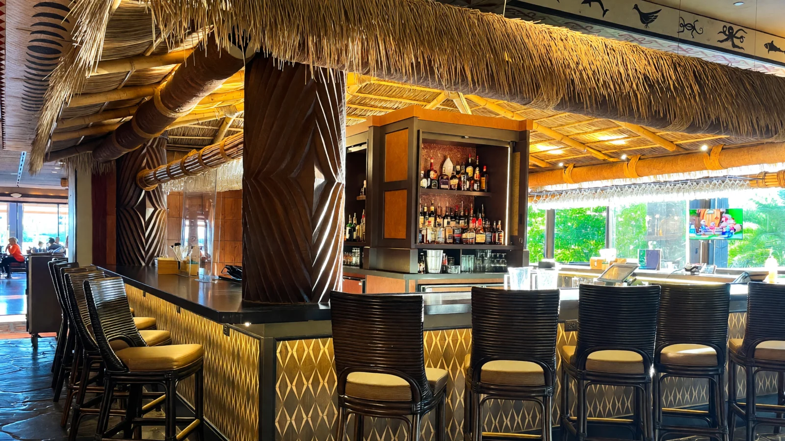 Walt Disney World - Tambu Lounge