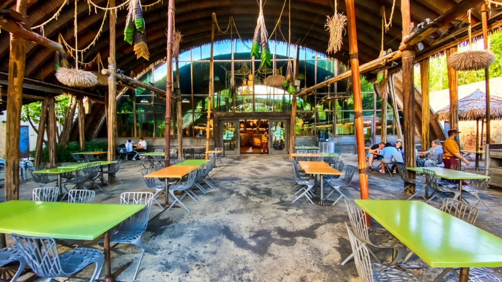 Animal Kingdom - Satu'li Canteen