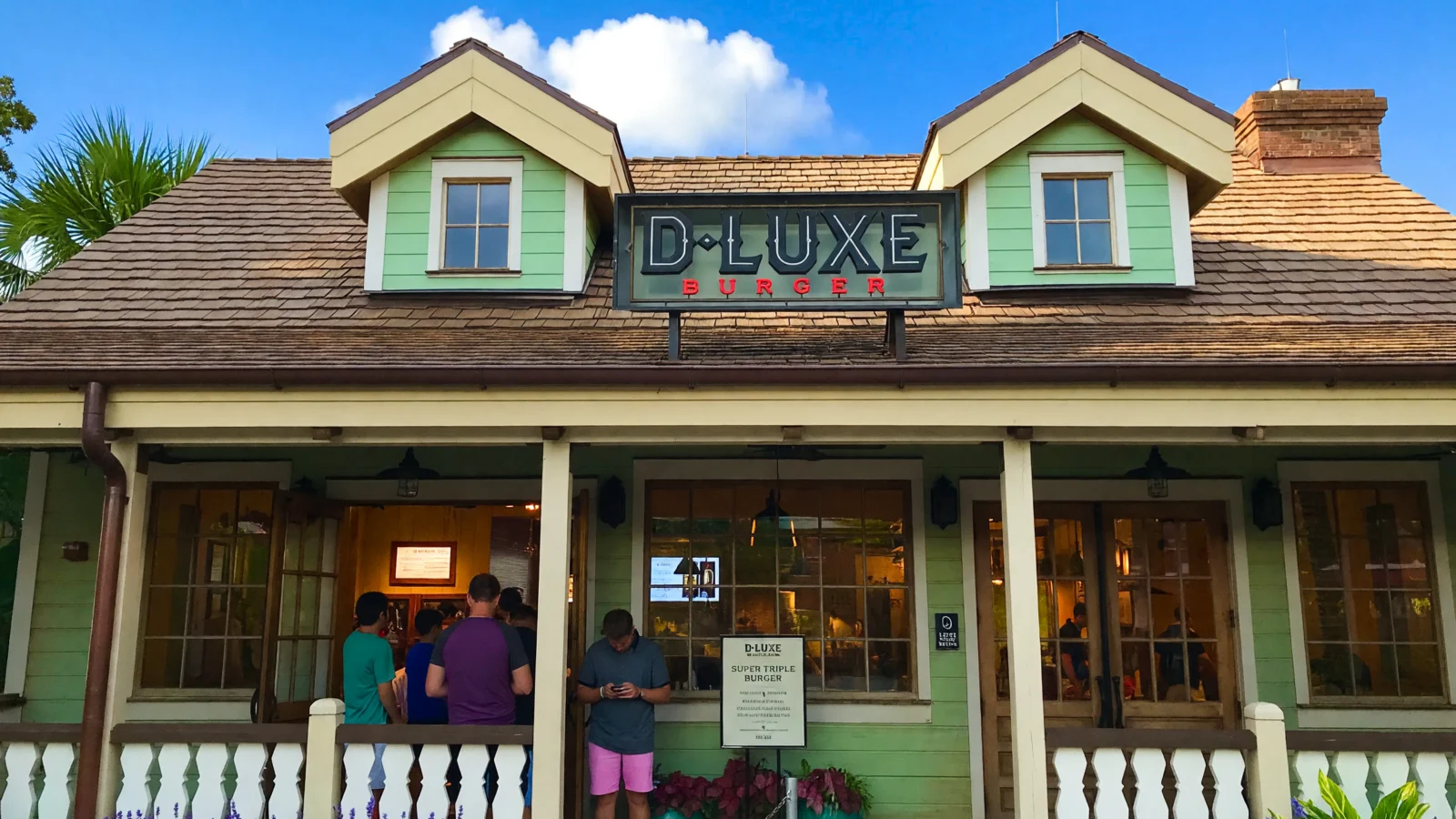 Disney Springs - D-Luxe Burger