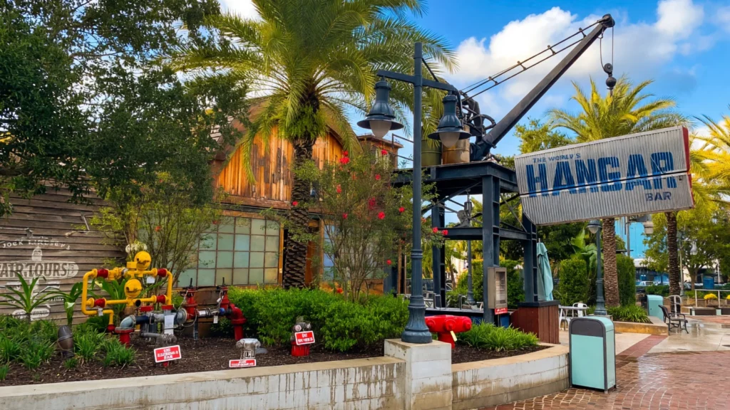 Disney Springs - Jock Lindsey's Hangar Bar
