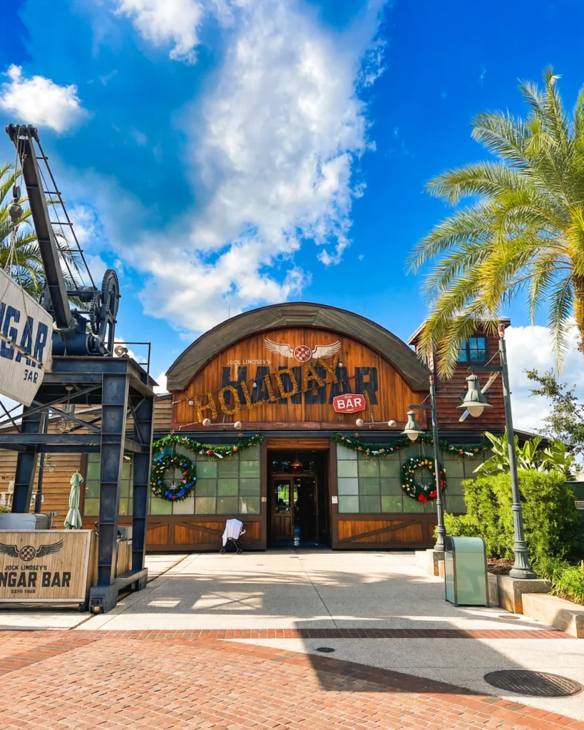 Disney Springs - Jock Lindsey's Hangar Bar