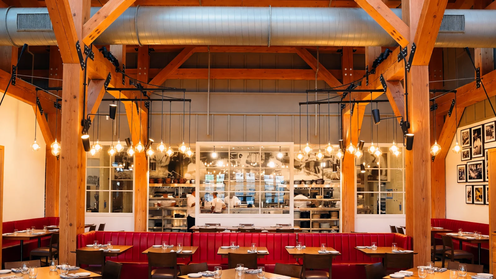 Disney Springs - Wolfgang Puck Bar & Grill