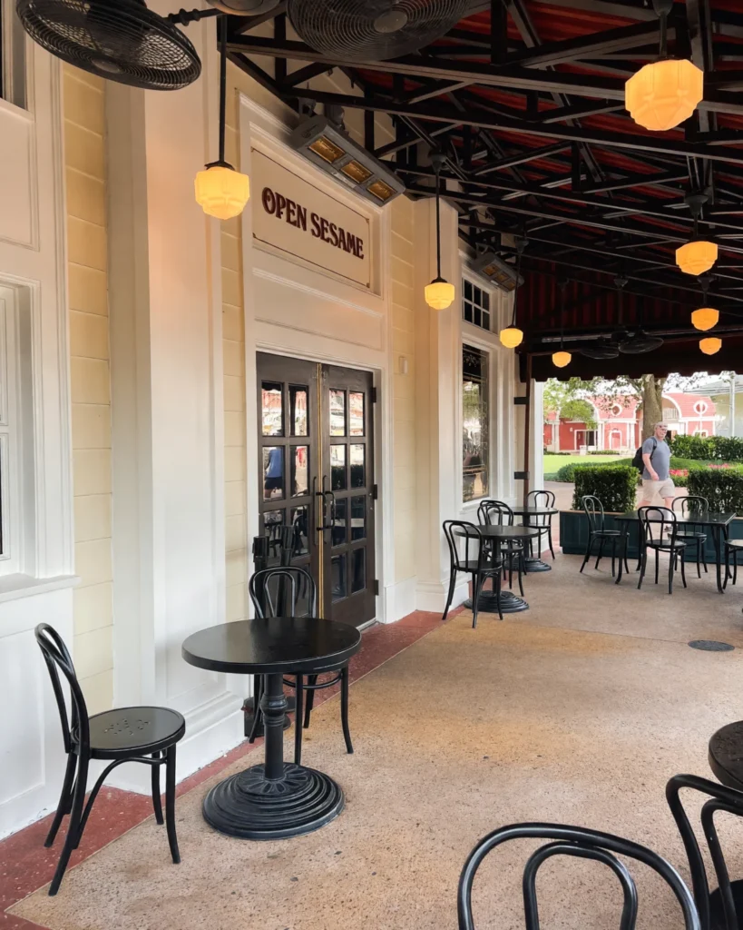 Epcot - AbracadaBar