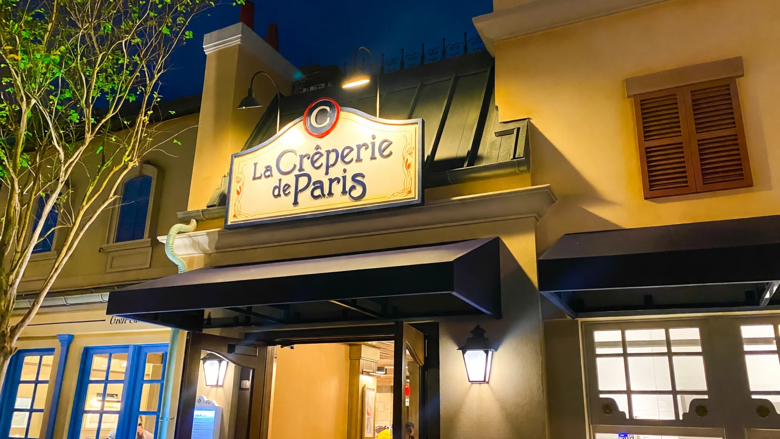 Epcot - Crepes A Emporter by La Creperie de Paris