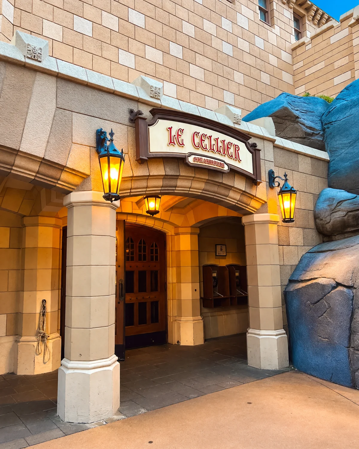 Epcot - Le Cellier Steakhouse