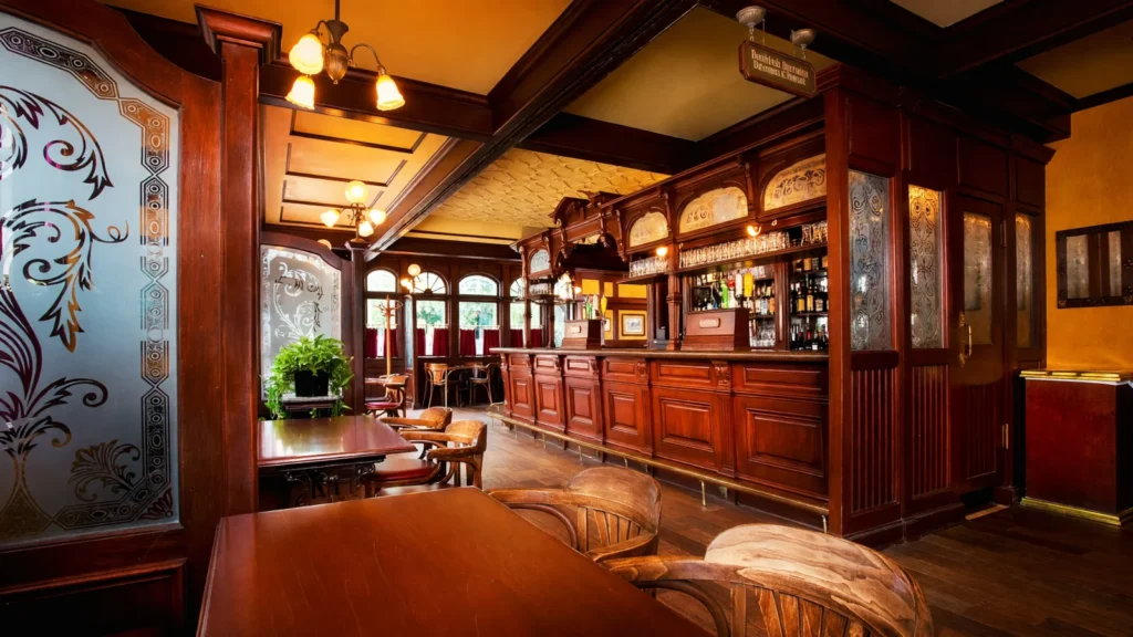 Epcot - Rose and Crown Dining Room