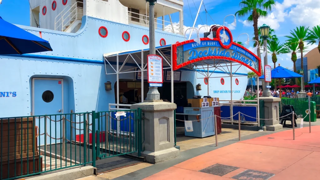 Hollywood Studios - Dockside Diner