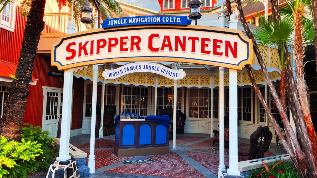 Magic Kingdom - Jungle Navigation Co. LTD Skipper Canteen