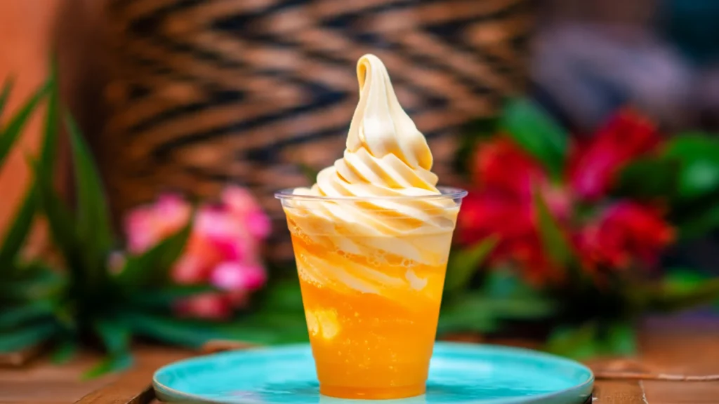 Magic Kingdom - Pineapple DOLE Whip Float