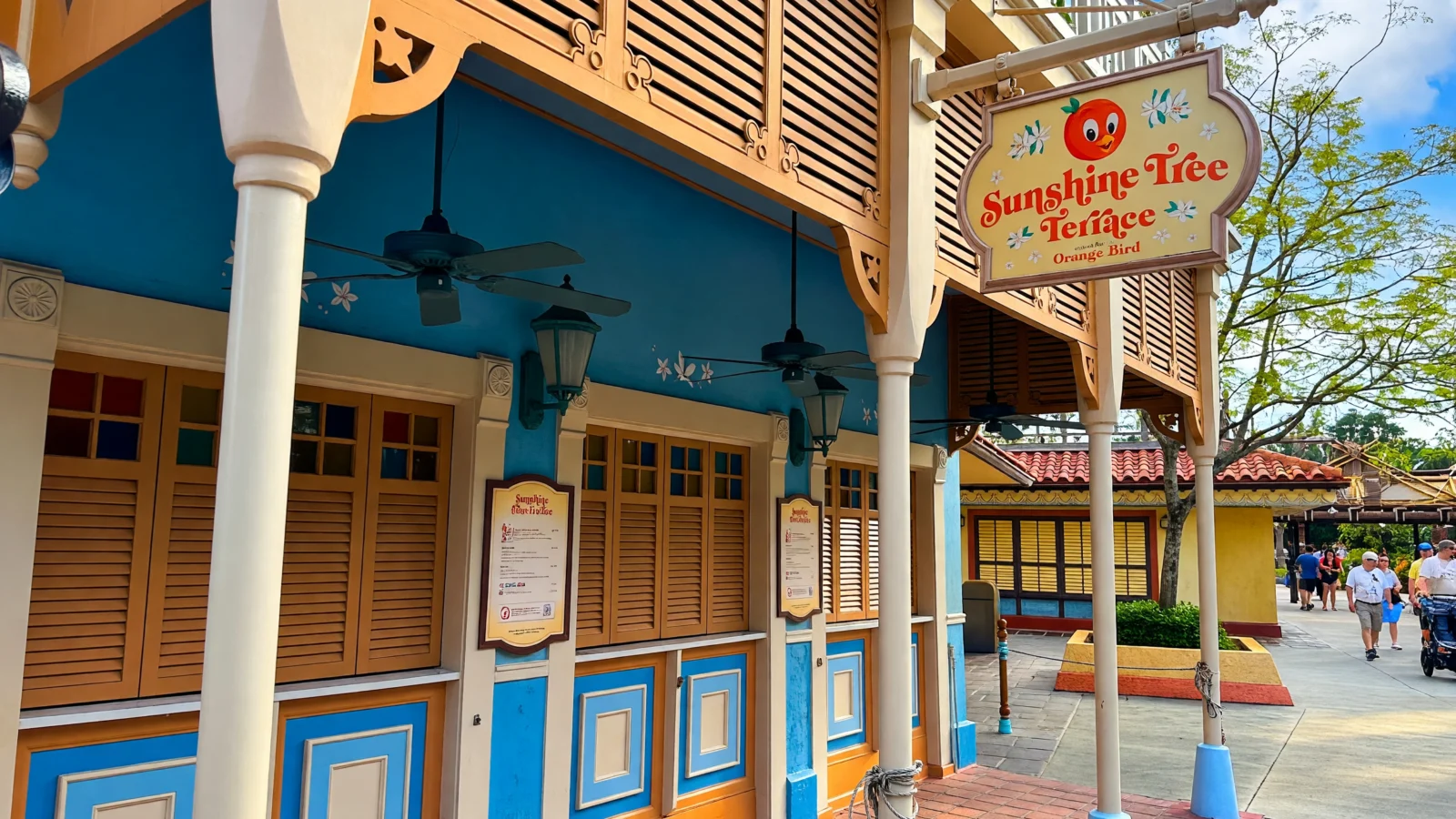 Magic Kingdom - Sunshine Tree Terrace
