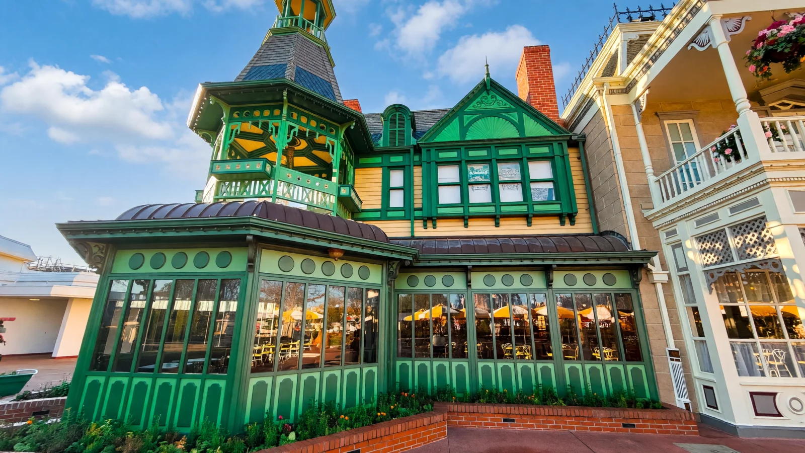 Magic Kingdom - The Plaza Restaurant