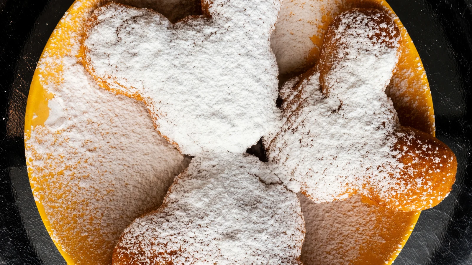 Port Orleans - Mickey shaped beignets
