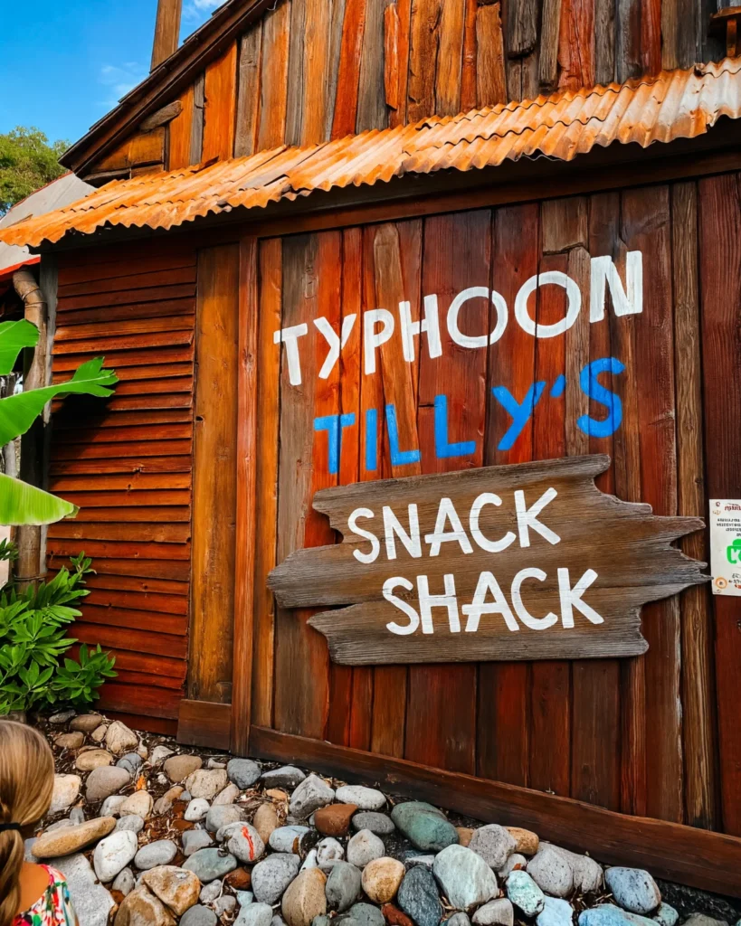 Typhoon Lagoon - Snack Shack