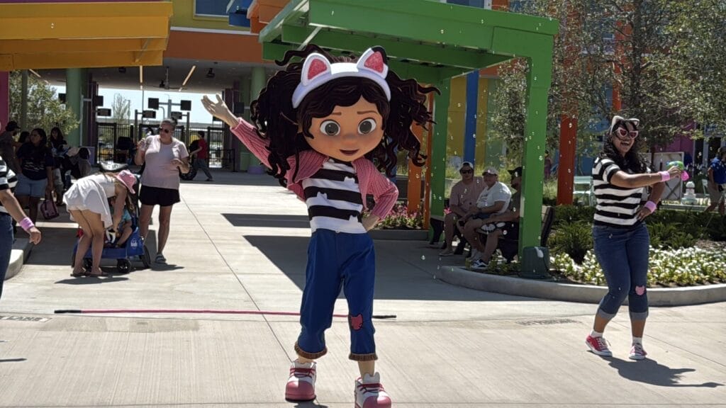 Unviersal Kids Resort- Gabby