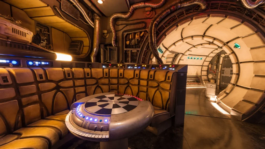 Millennium Falcon: Smugglers Run photo