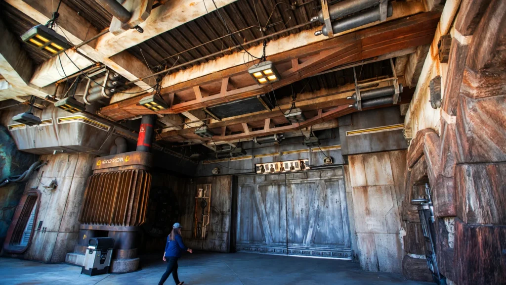 Millennium Falcon: Smugglers Run photo