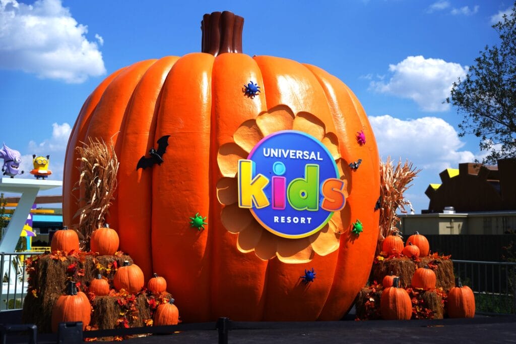 Universal Kids resort pumpkin halloween
